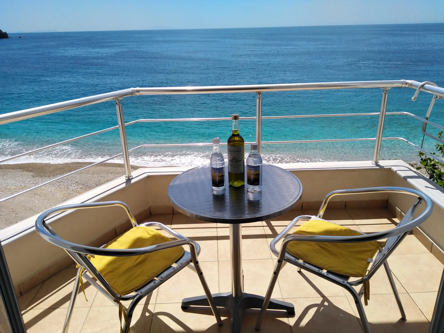 Magic Ionian Apartments & Rooms