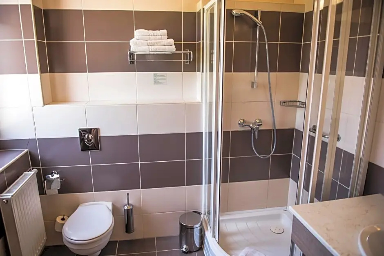 Hotel Három Gúnár