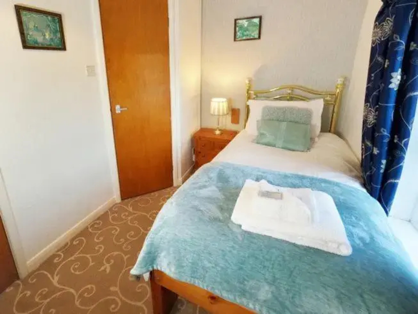 Strands Hotel/Inn & Micro Brewery