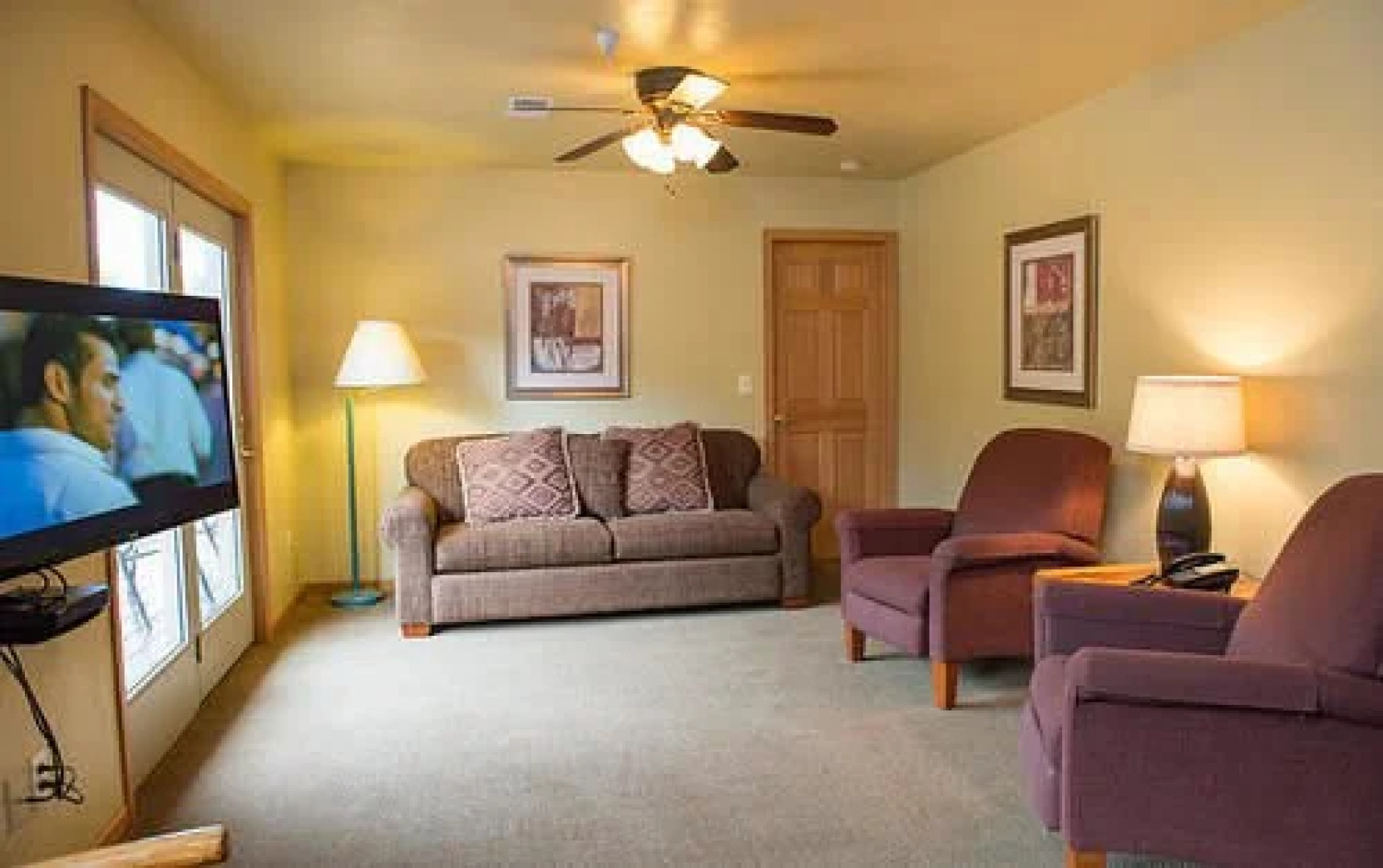 Hiawatha Beach Resort