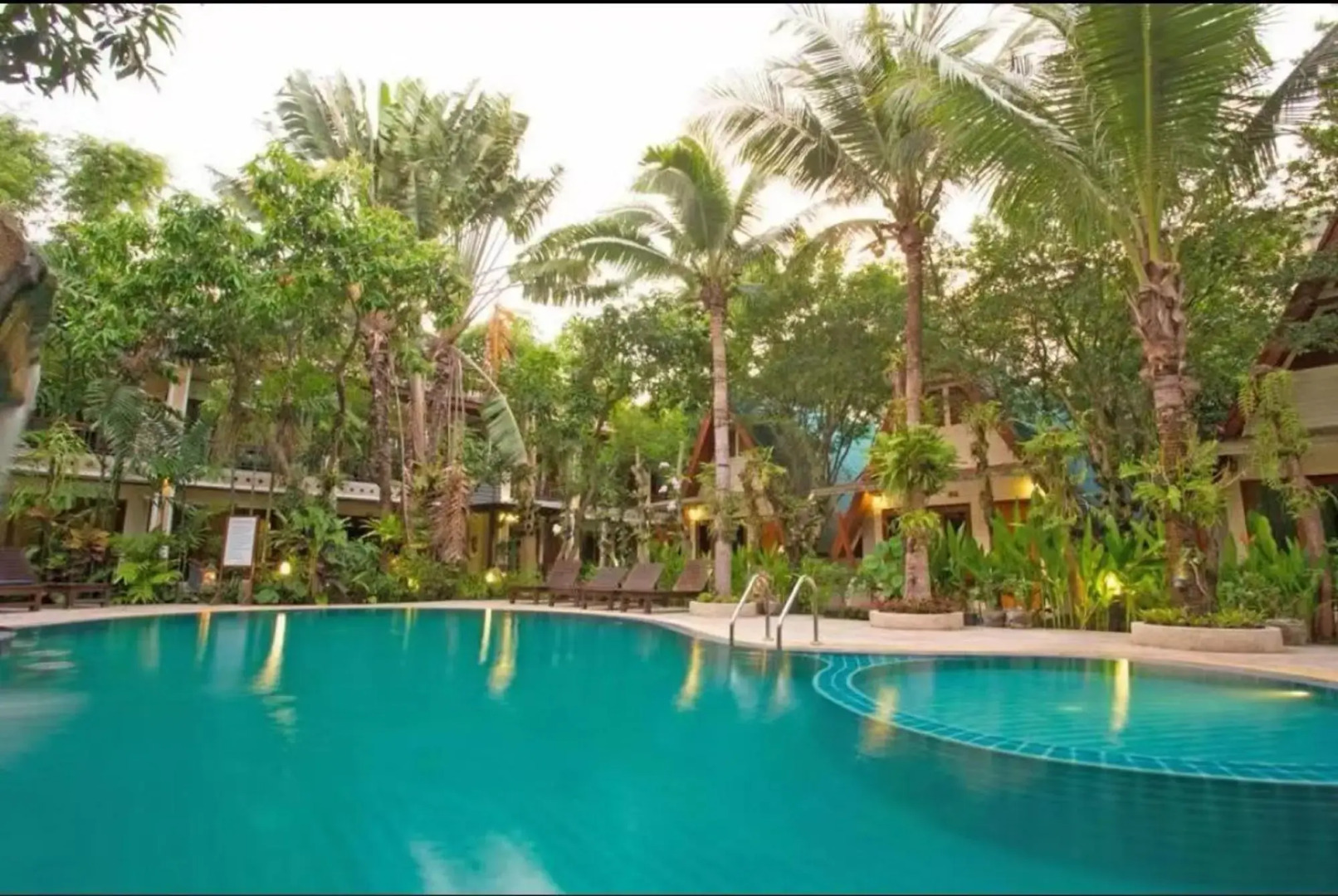 Phuket Meet Holiday Hotel