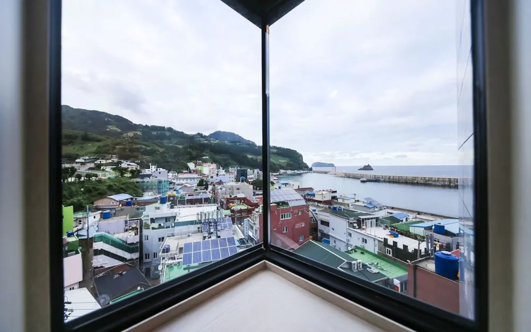 Ulleung With Ulleung