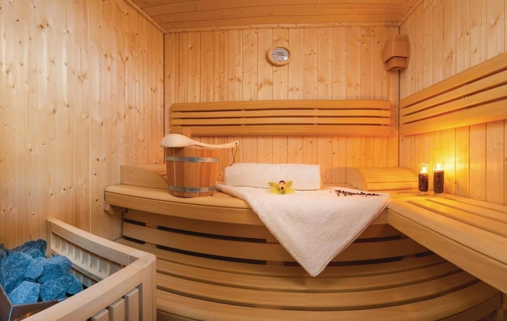 Nice Home in Okrug Gornji With Sauna, Wifi and 5 Bedrooms