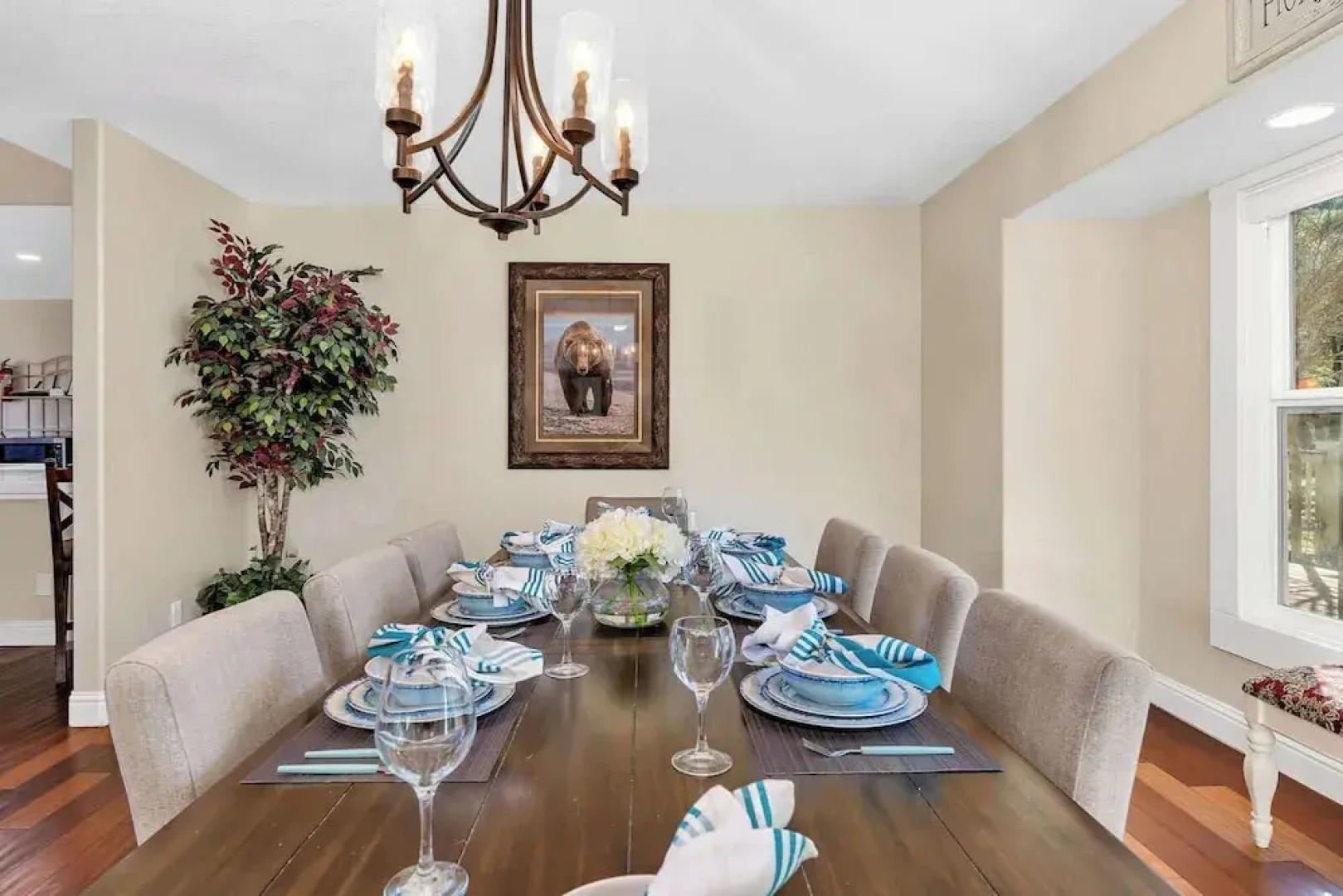 Awesome Views, Game Room, Hot Tub and More!