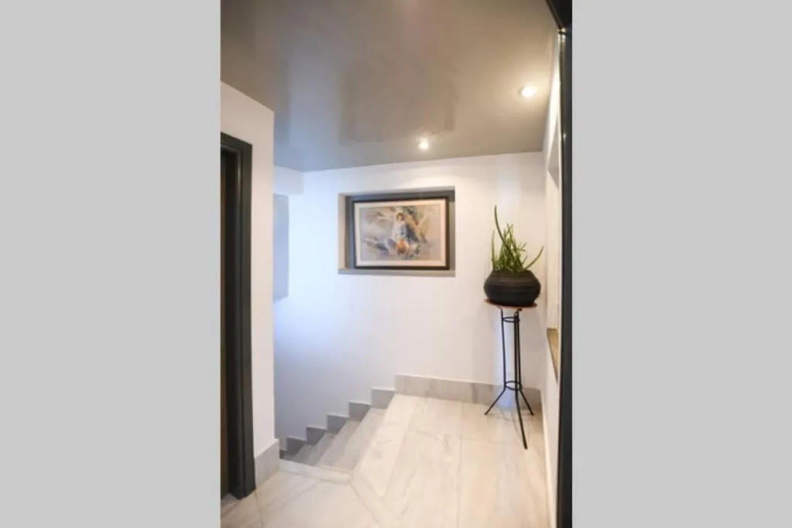 Sunshine Apt- Unique Holidays by the Sea