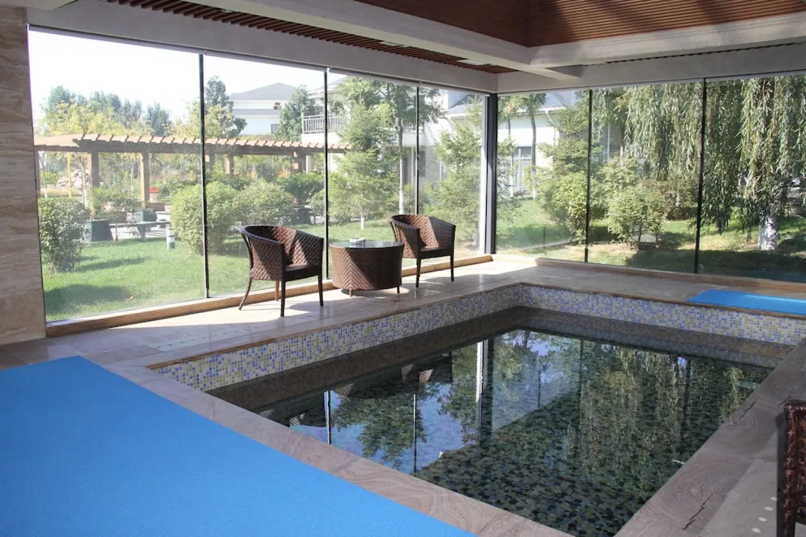 Qingyang Baiyangdian Spring Resort