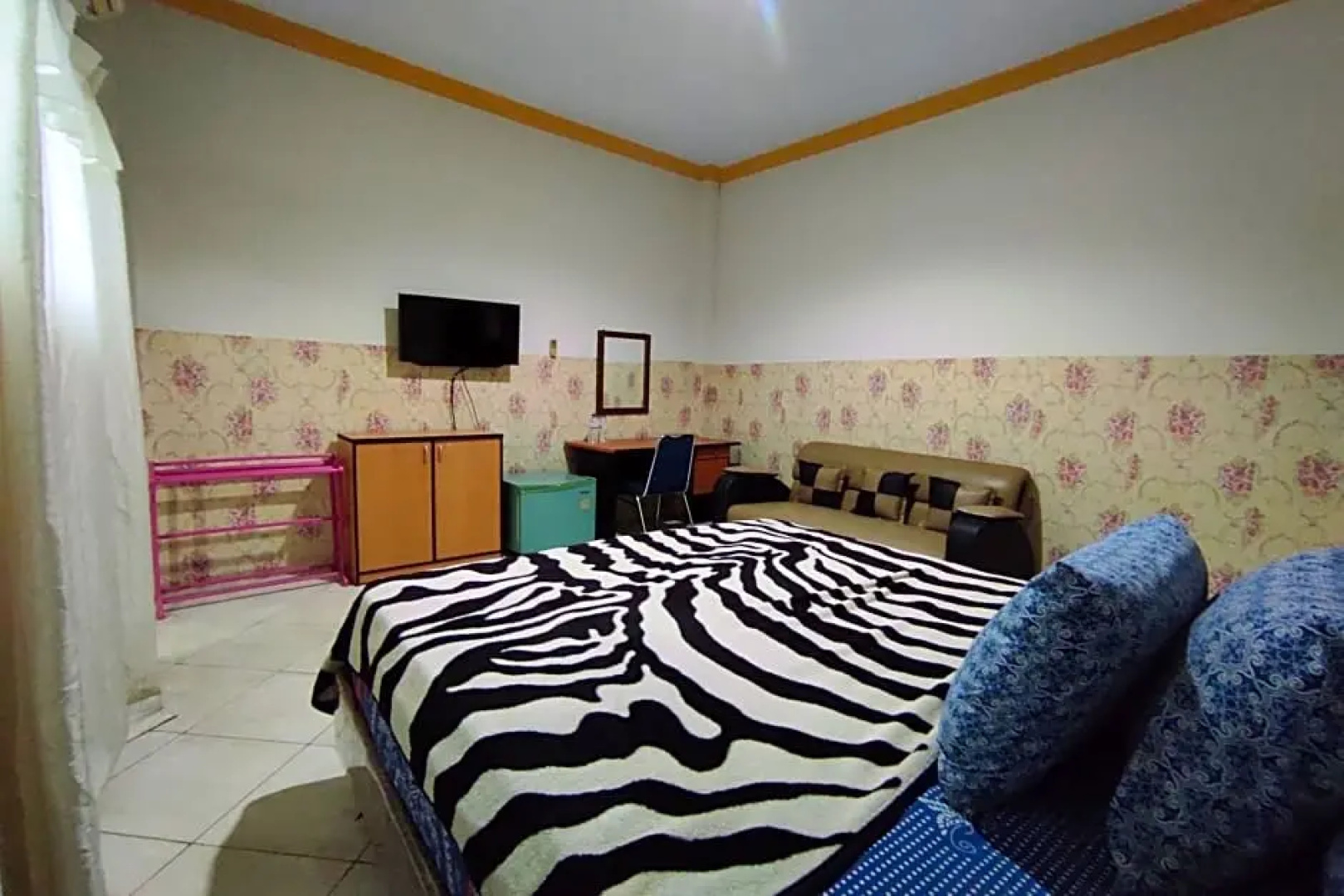 Capital O 91650 Hotel Pratama