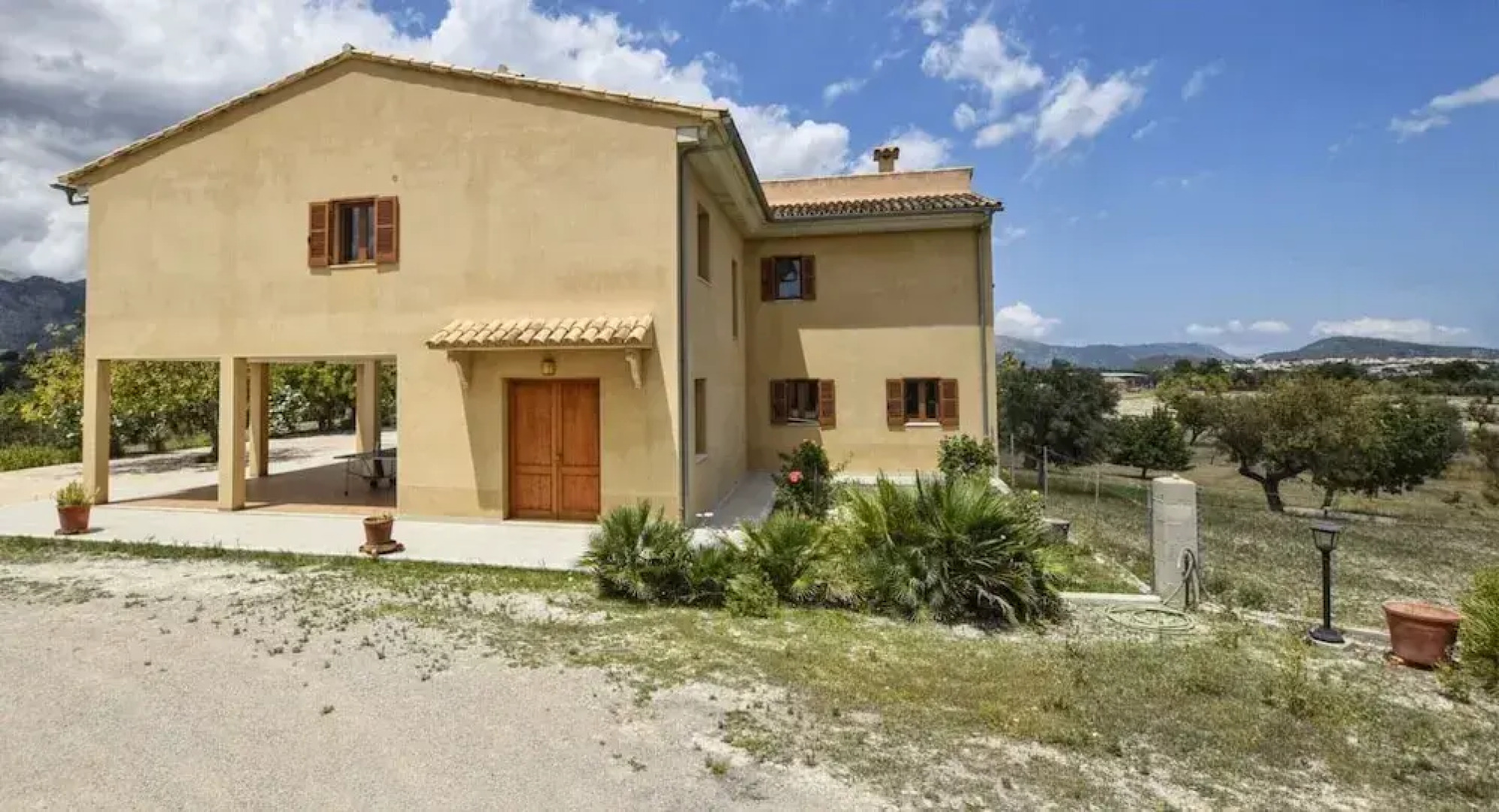 House in Majorca With Pool and Mountain Views