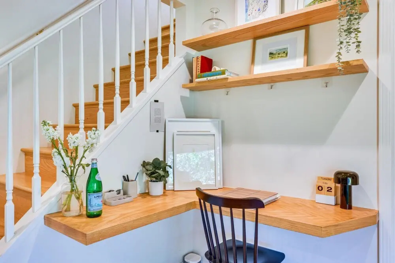 Unique Larkspur Cabin w/ Treetop Mountain Views!