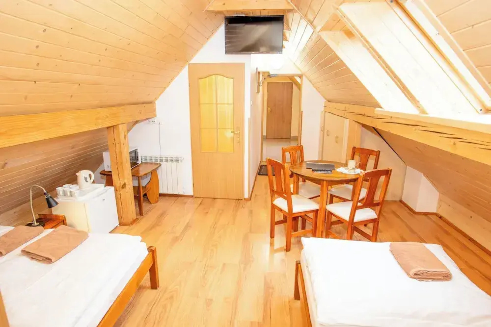 Gosciniec Pieciu Stawow