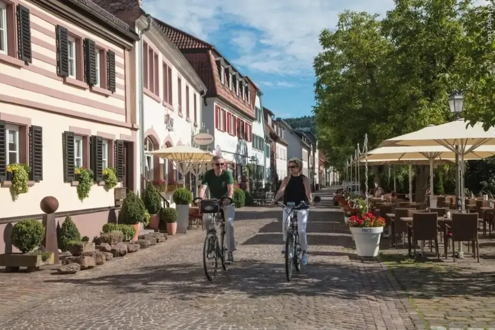 Stadthotel am Adenauerplatz