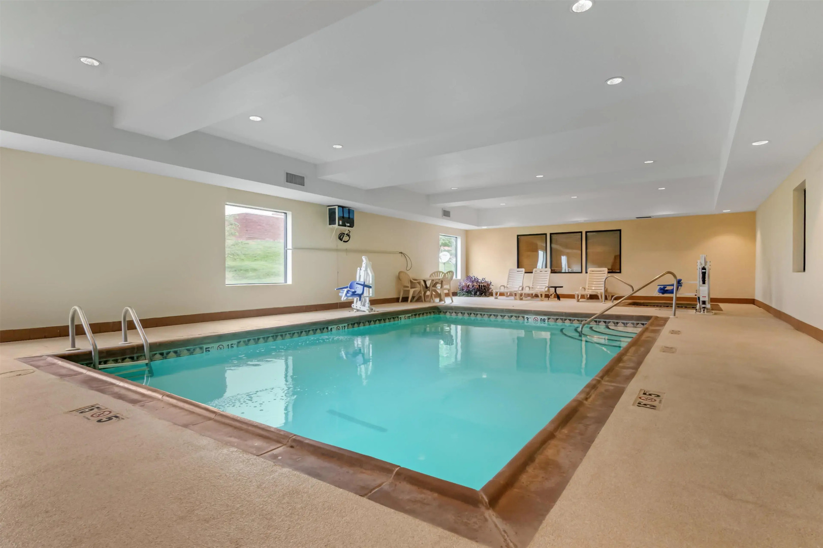 Best Western Plus Hiawatha Hotel