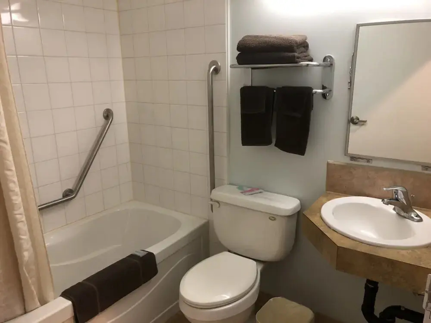 Travel Inn & Suites Innisfail