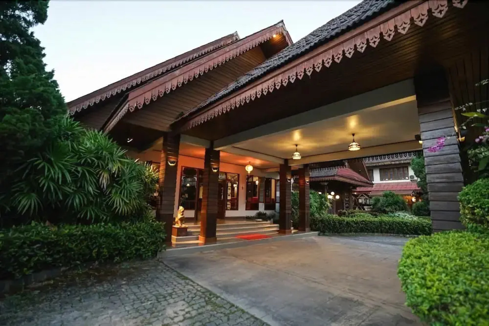 Rimchan Resort Hotel