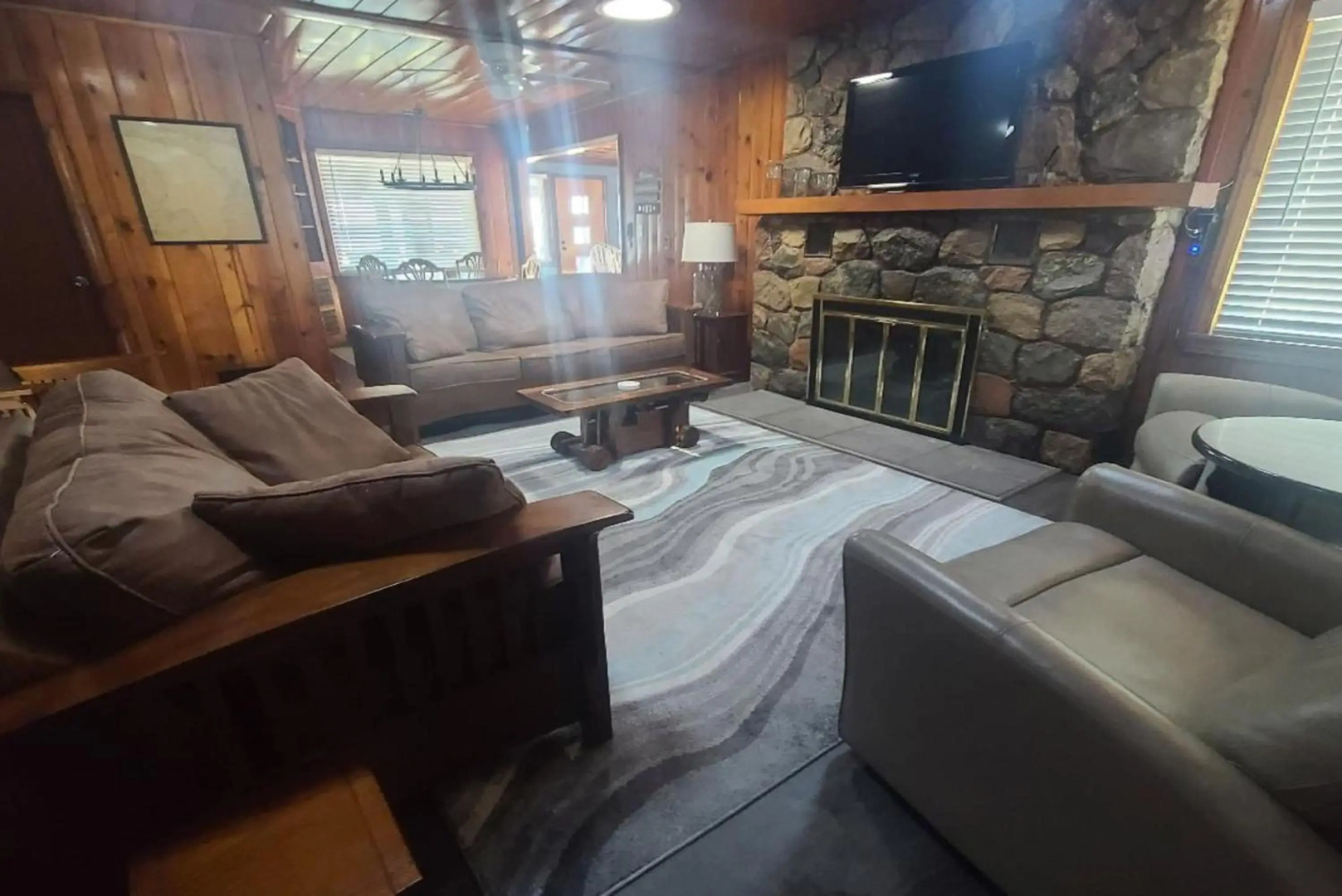 Lake Huron - 3 Bedroom, 2 Bath Lake Front Home (Sleeps 12)