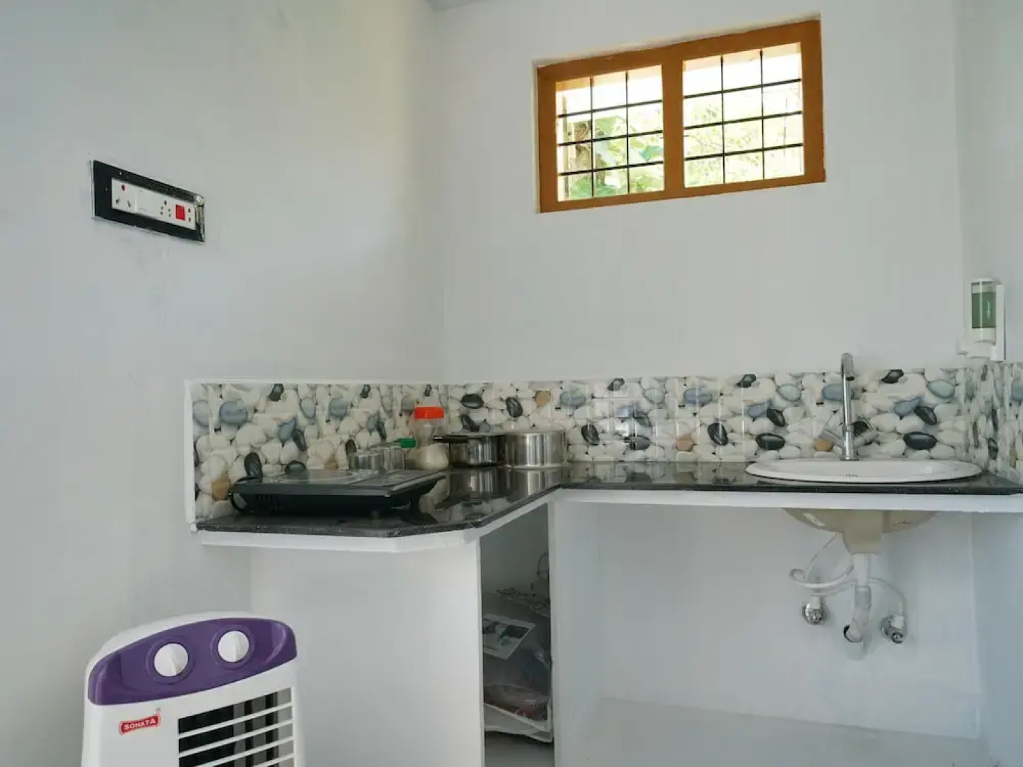 OYO Home 24477 Adorable 2BHK