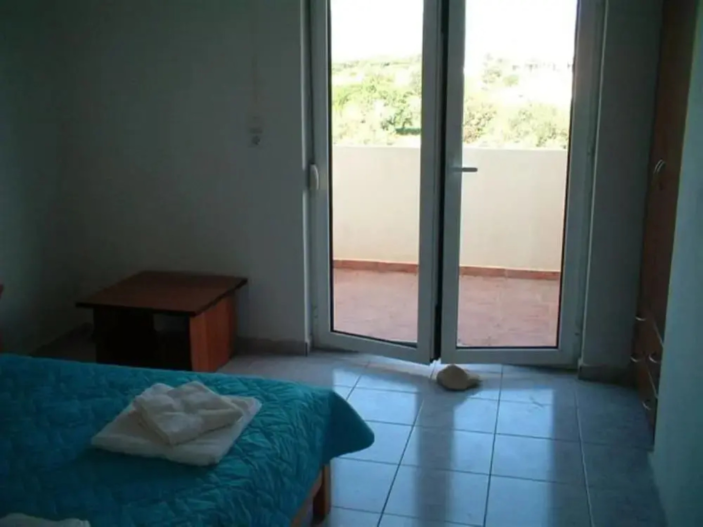 Akrotiri View Villas