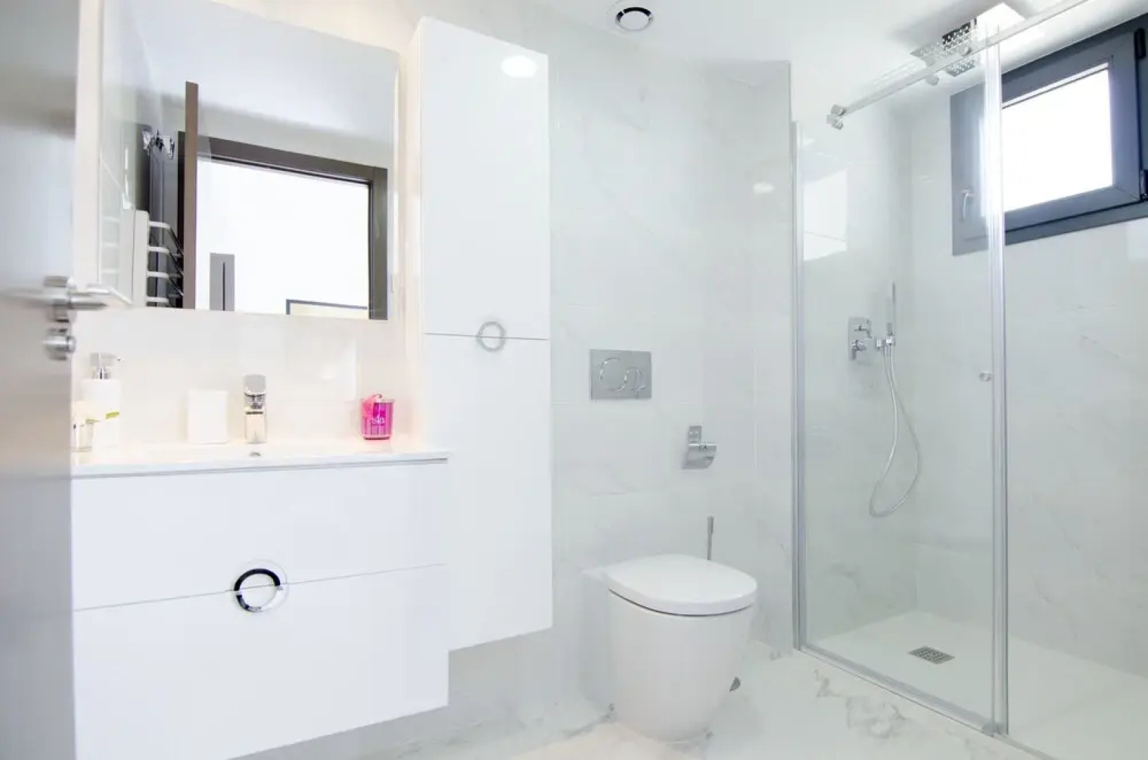 Ocean View Apartments - Marholidays