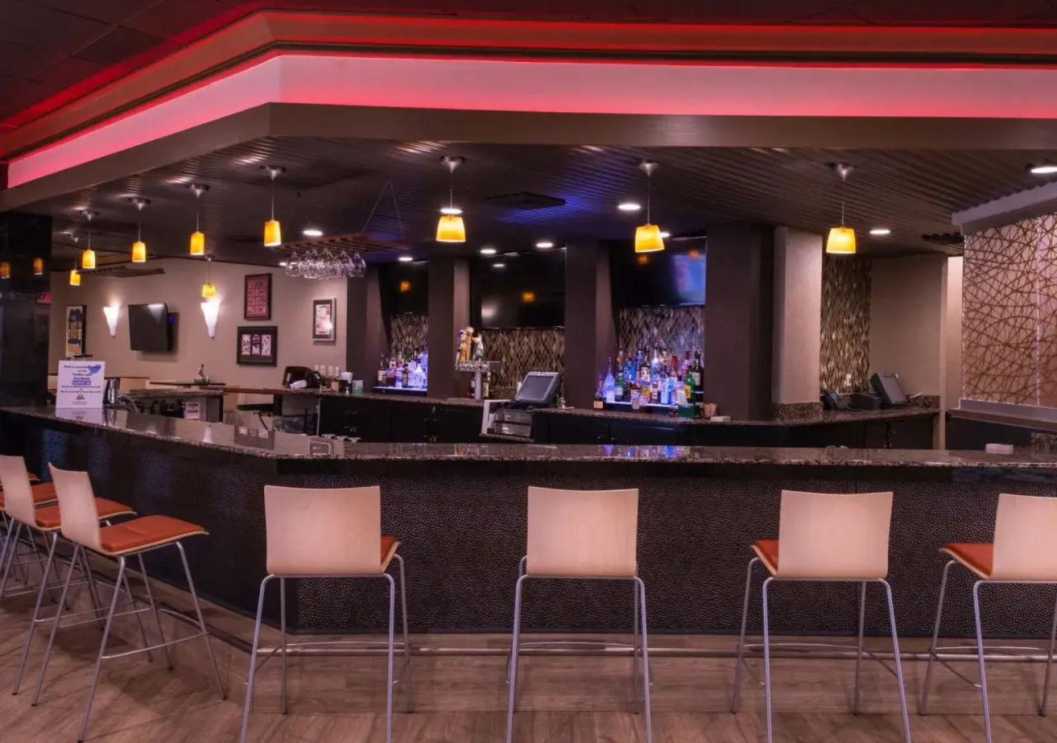 Отель The Arch Convention Hotel