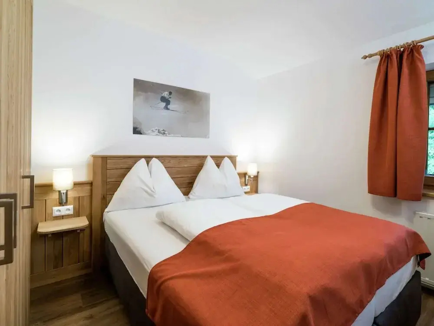 Spacious Chalet near Ski Area in Saalbach-Hinterglemm