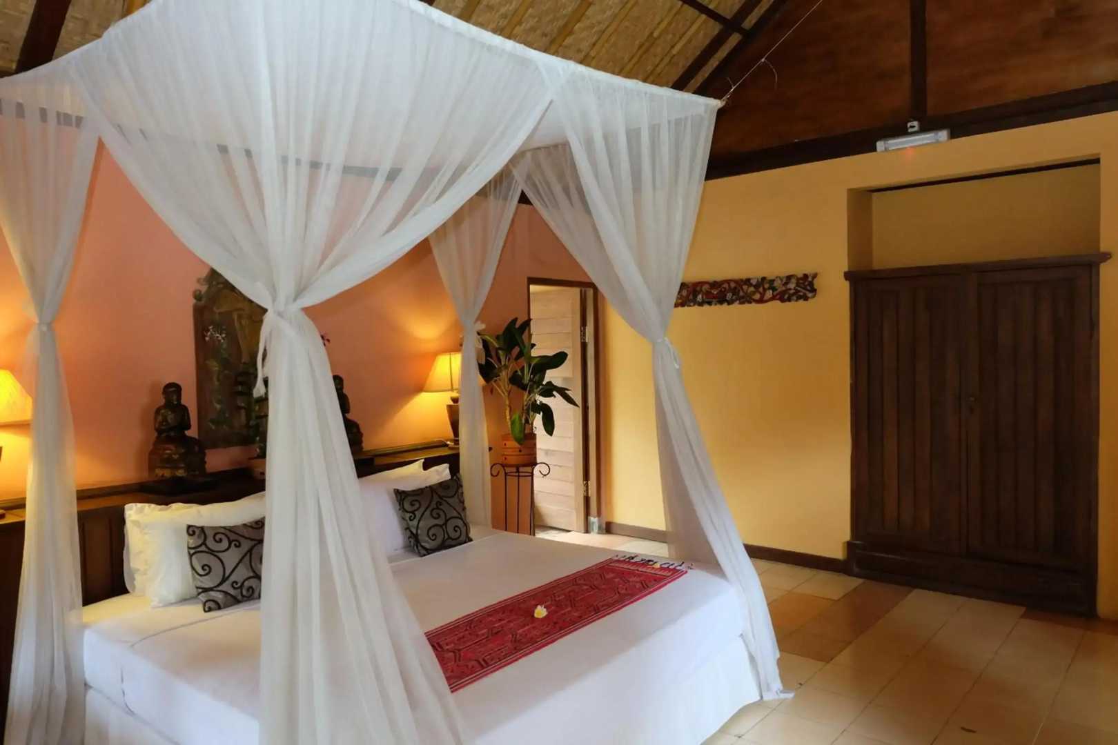 Puri Taman Sari Hotel