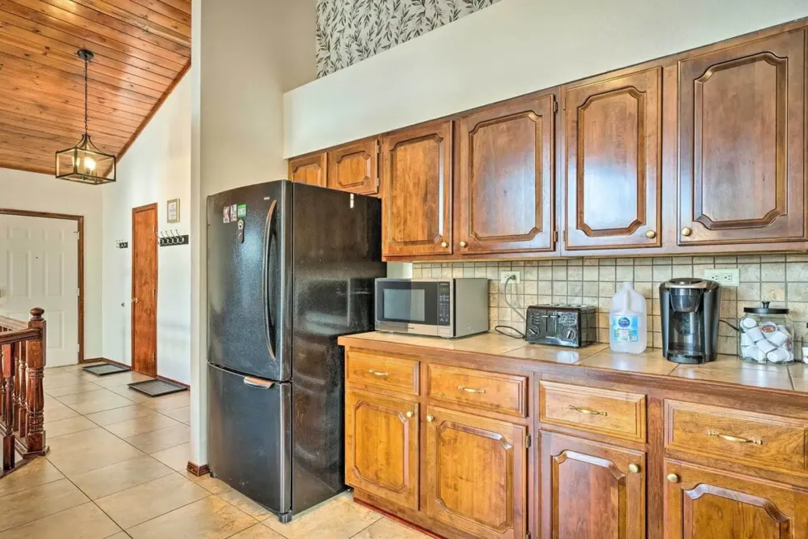 Woodland Park Hideaway w/ Mtn Views & Hot Tub