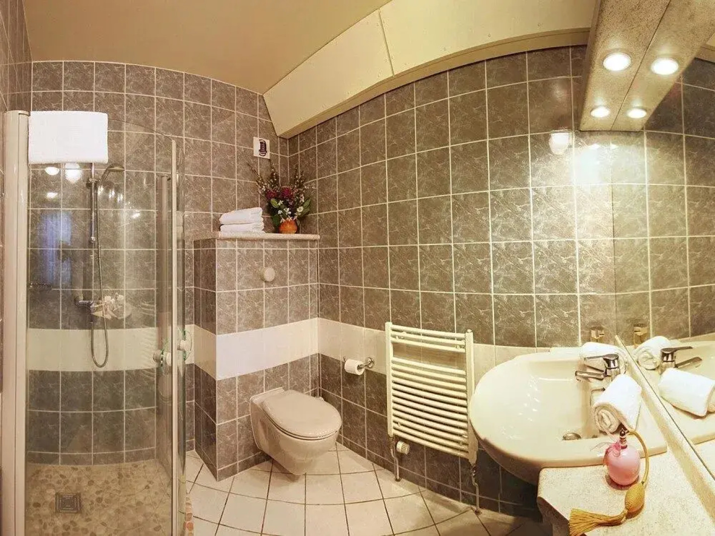 Logis Hôtel l'Aubrac