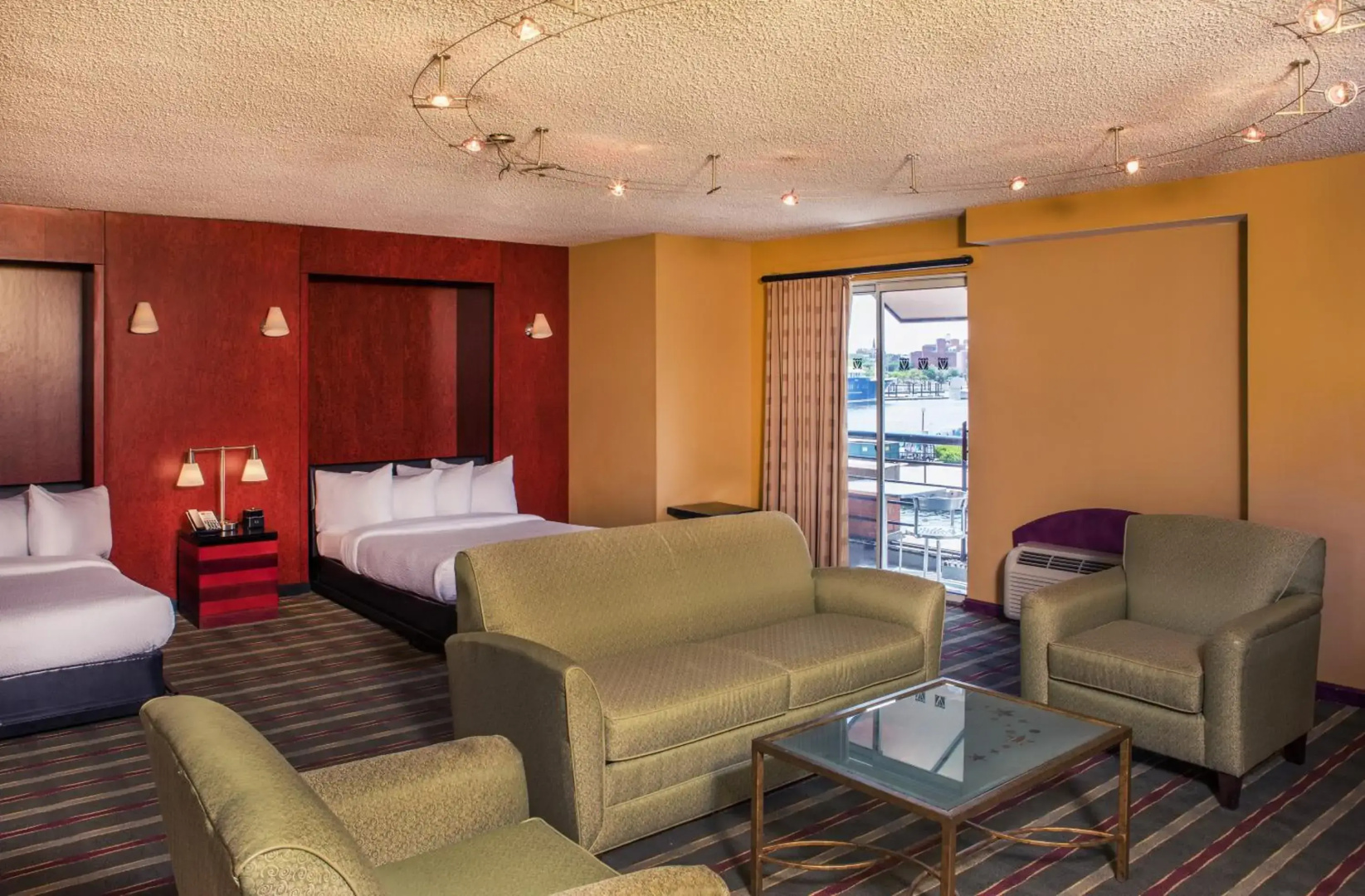 Pier 5 Hotel Baltimore