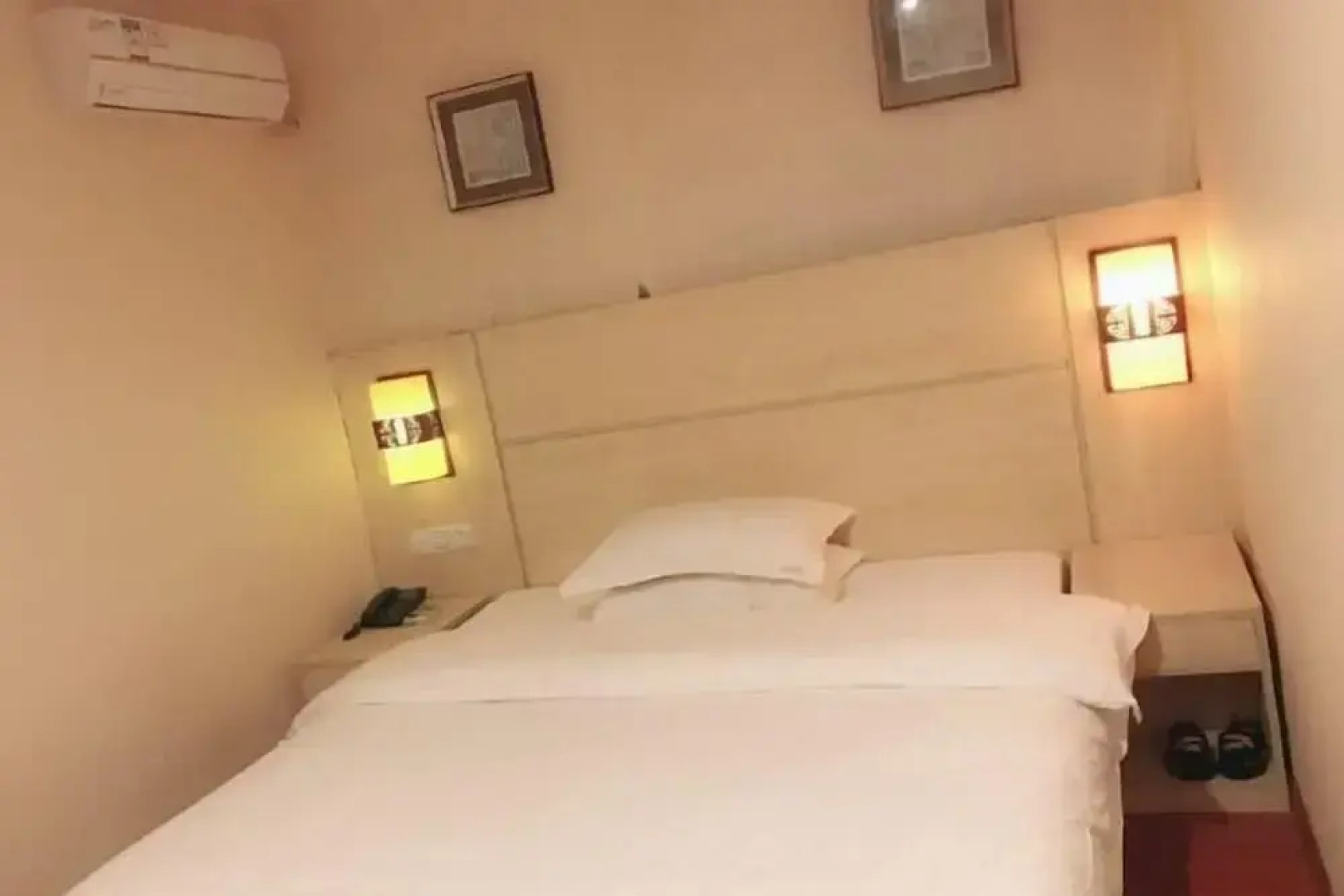 Huayue Business Hotel