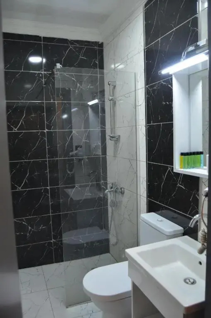 Cois Inn Royal Hotel