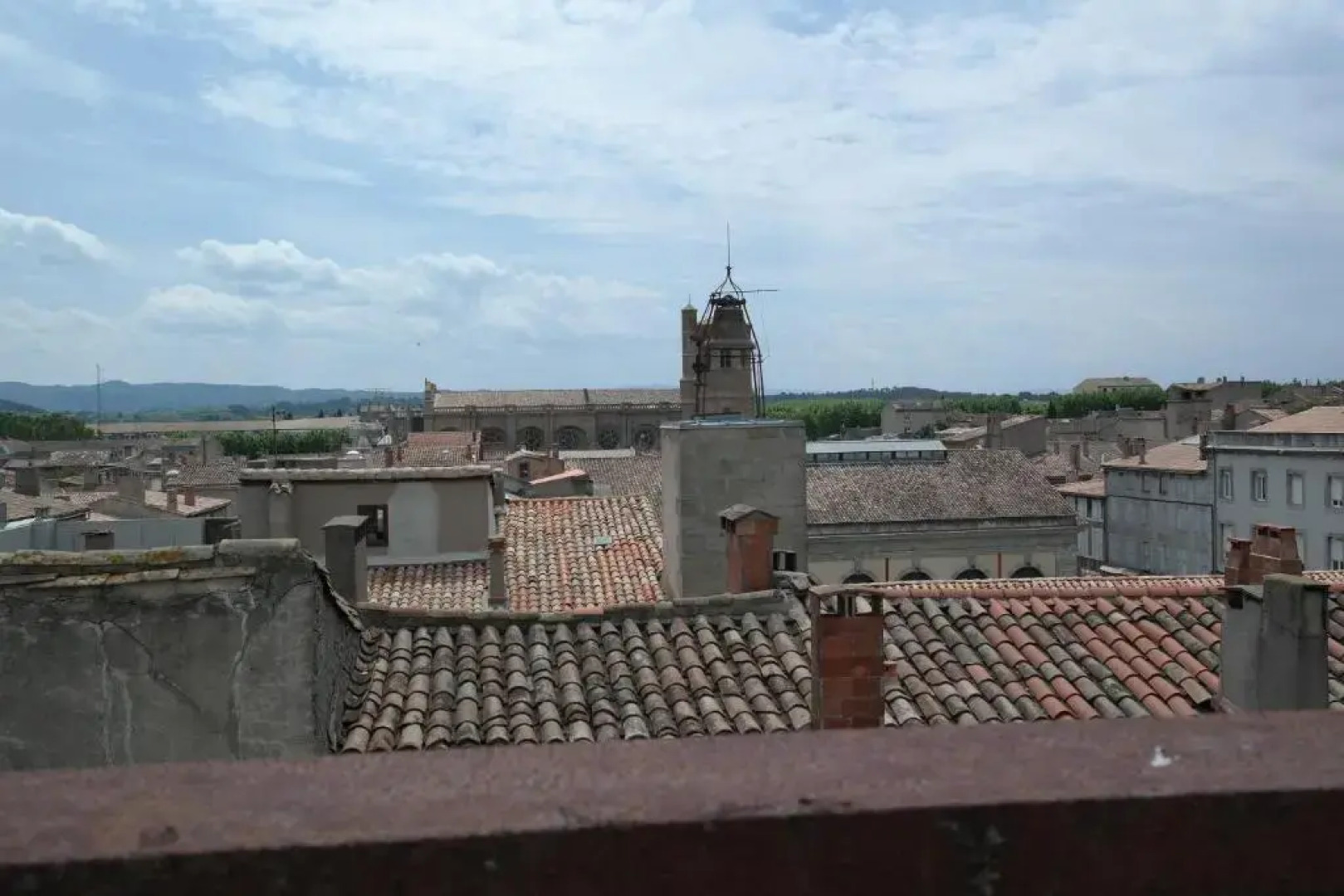 Penthouse Apartment overlooking Place Carnot