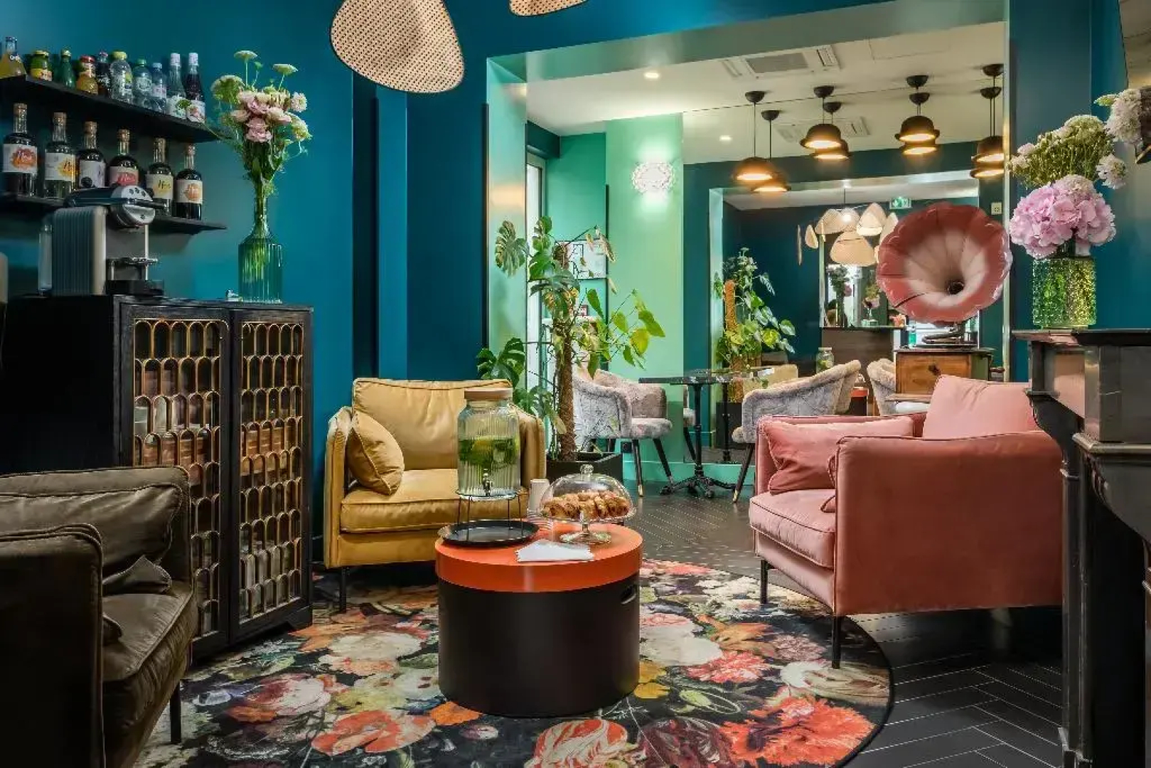 Archetype Etoile Hotel