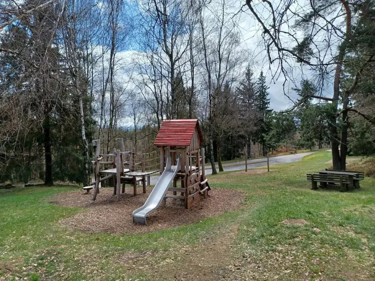 Schones Ferienhaus mit Grossem Garten bei Stadlern