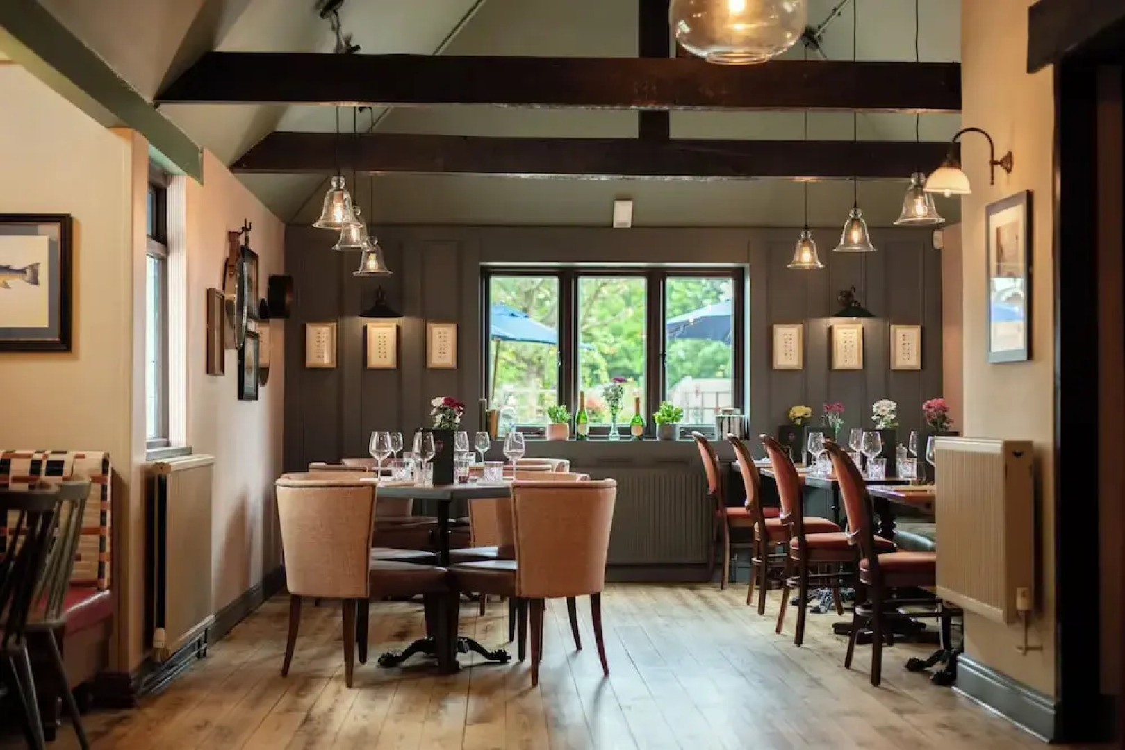 Cromwell Arms Country Pub with Rooms