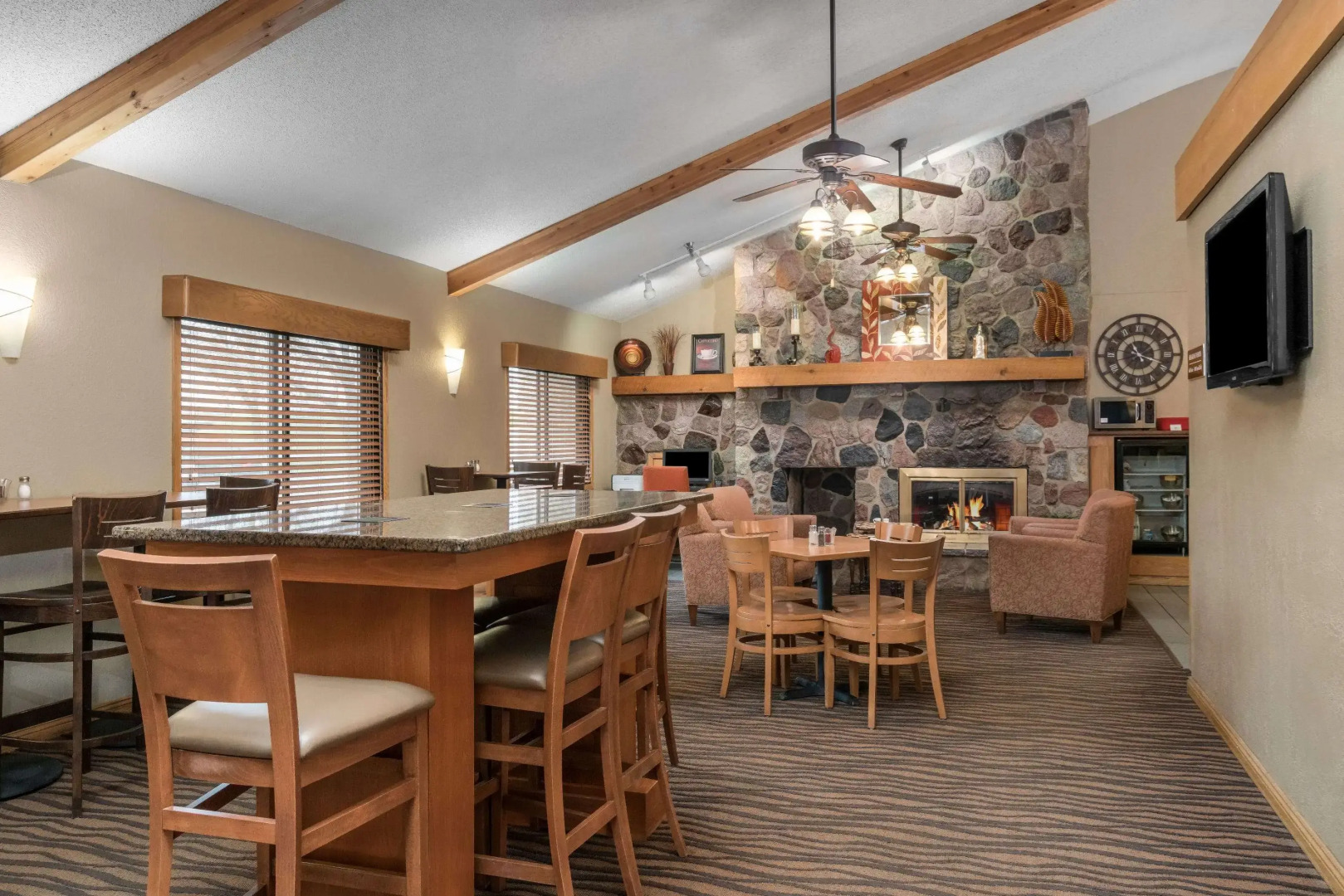 AmericInn by Wyndham Worthington