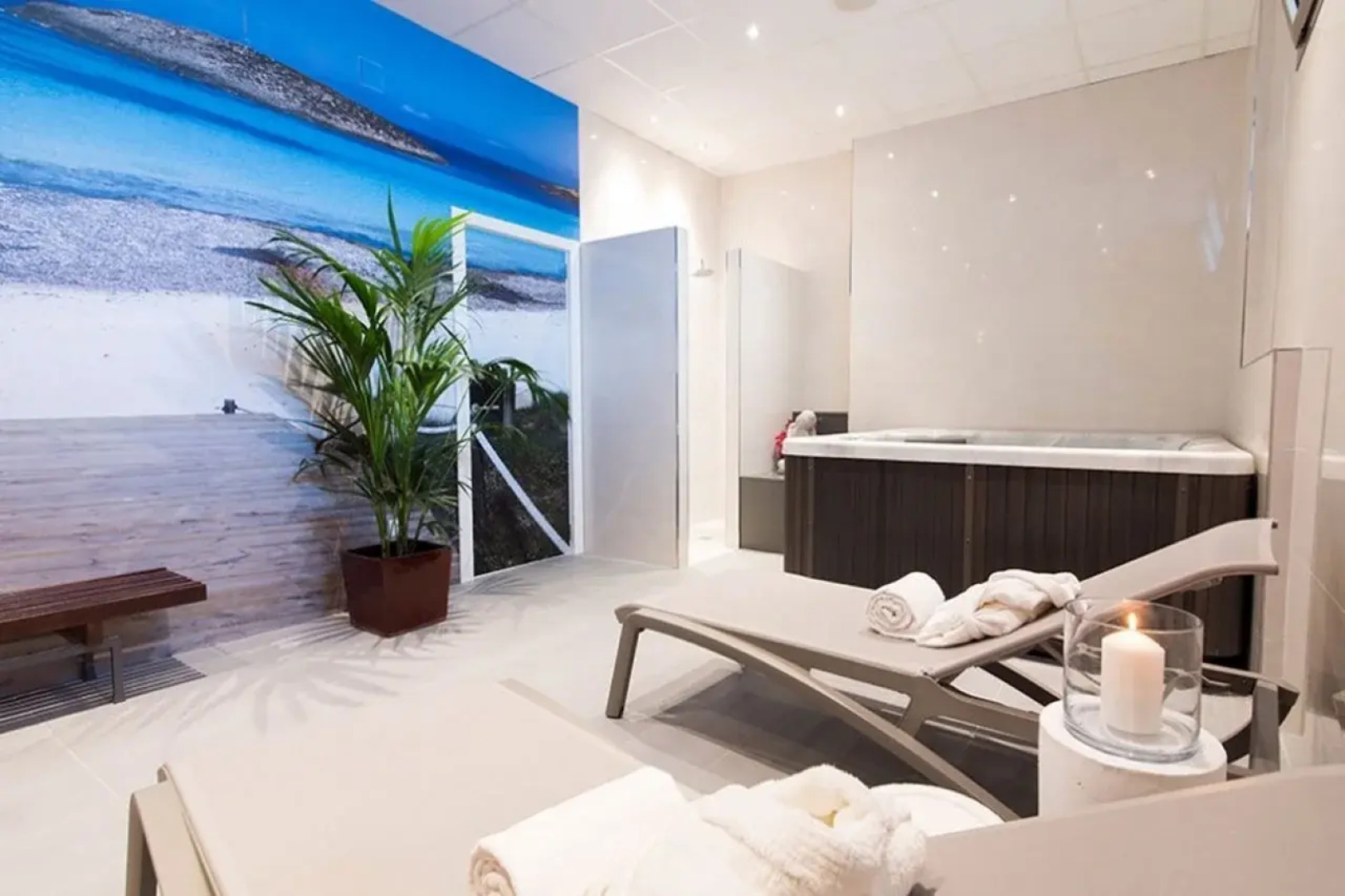 azuLine Hotel Pacific