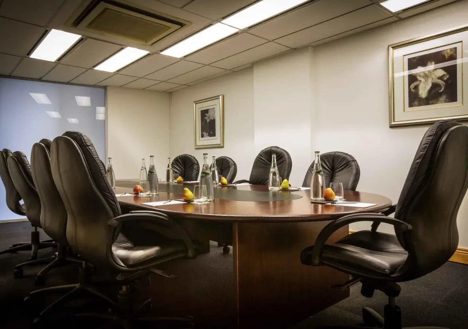 The Sebel Quay West Suites Sydney