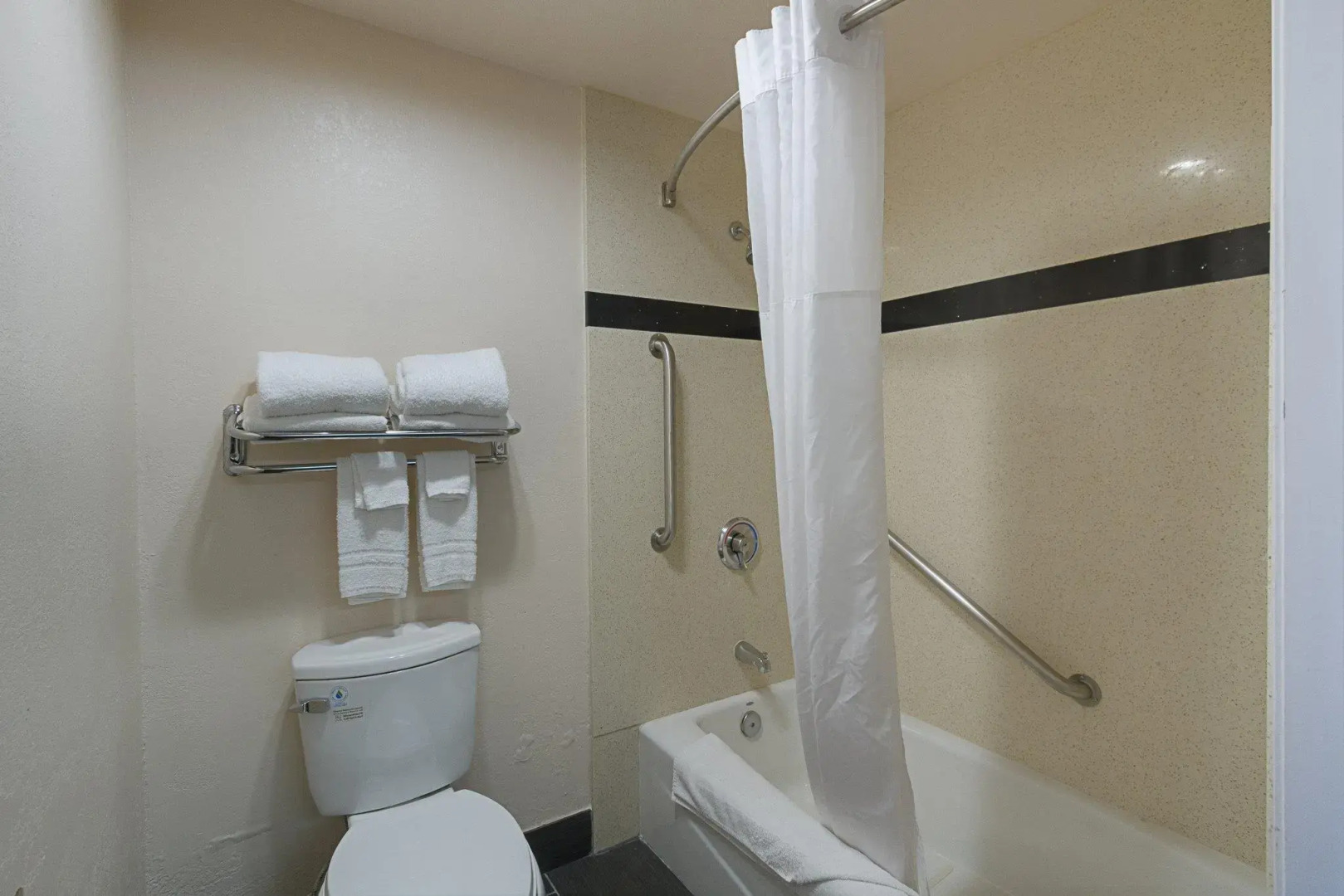 Howard Johnson Express Inn Huntington Beach