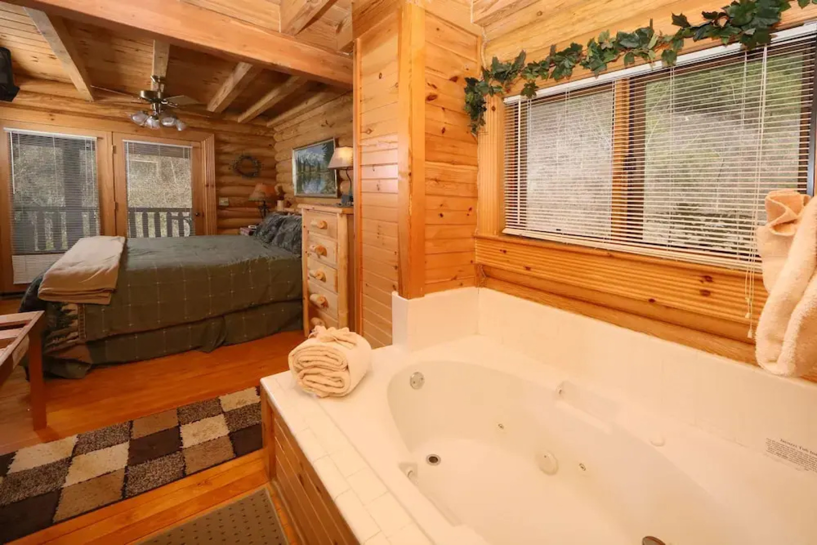 Smoky Cascades - One Bedroom Cabin