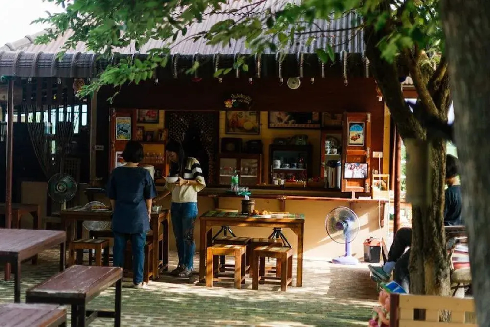 Baan Kasemsuk Resort