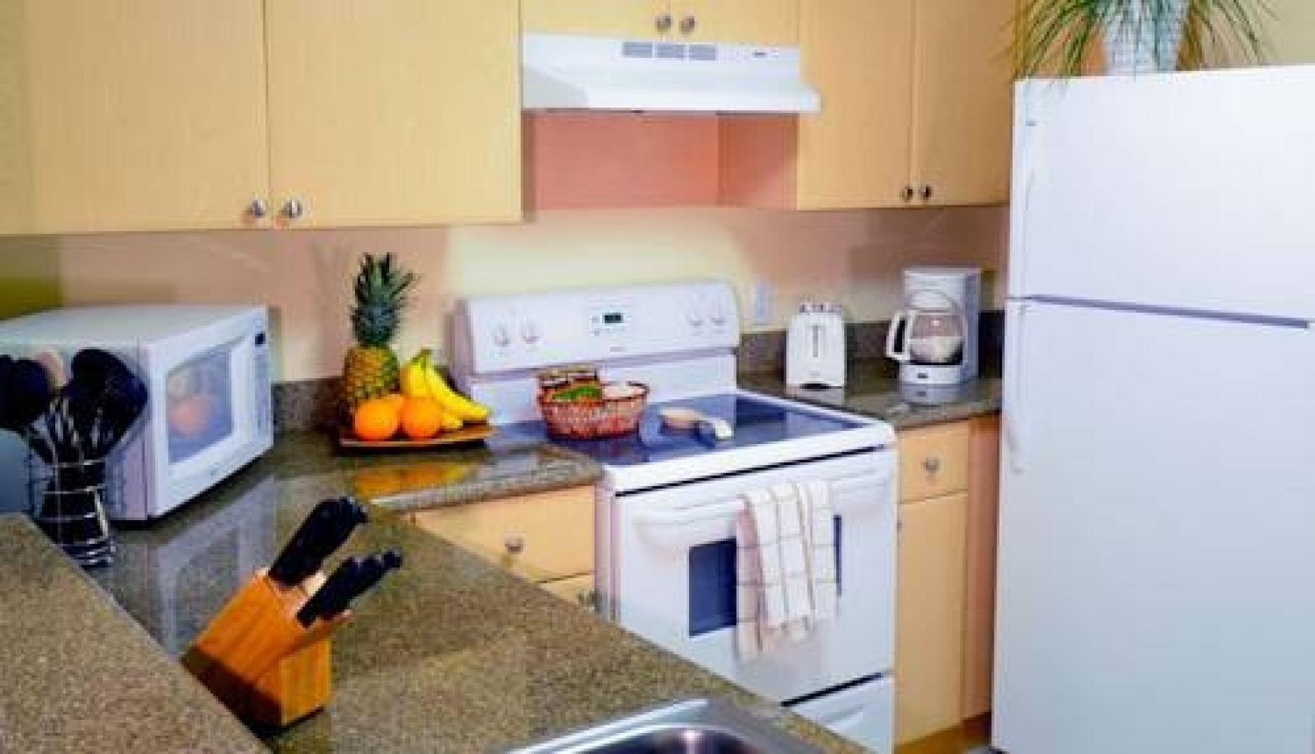 Shamrock Corporate Housing - Gables