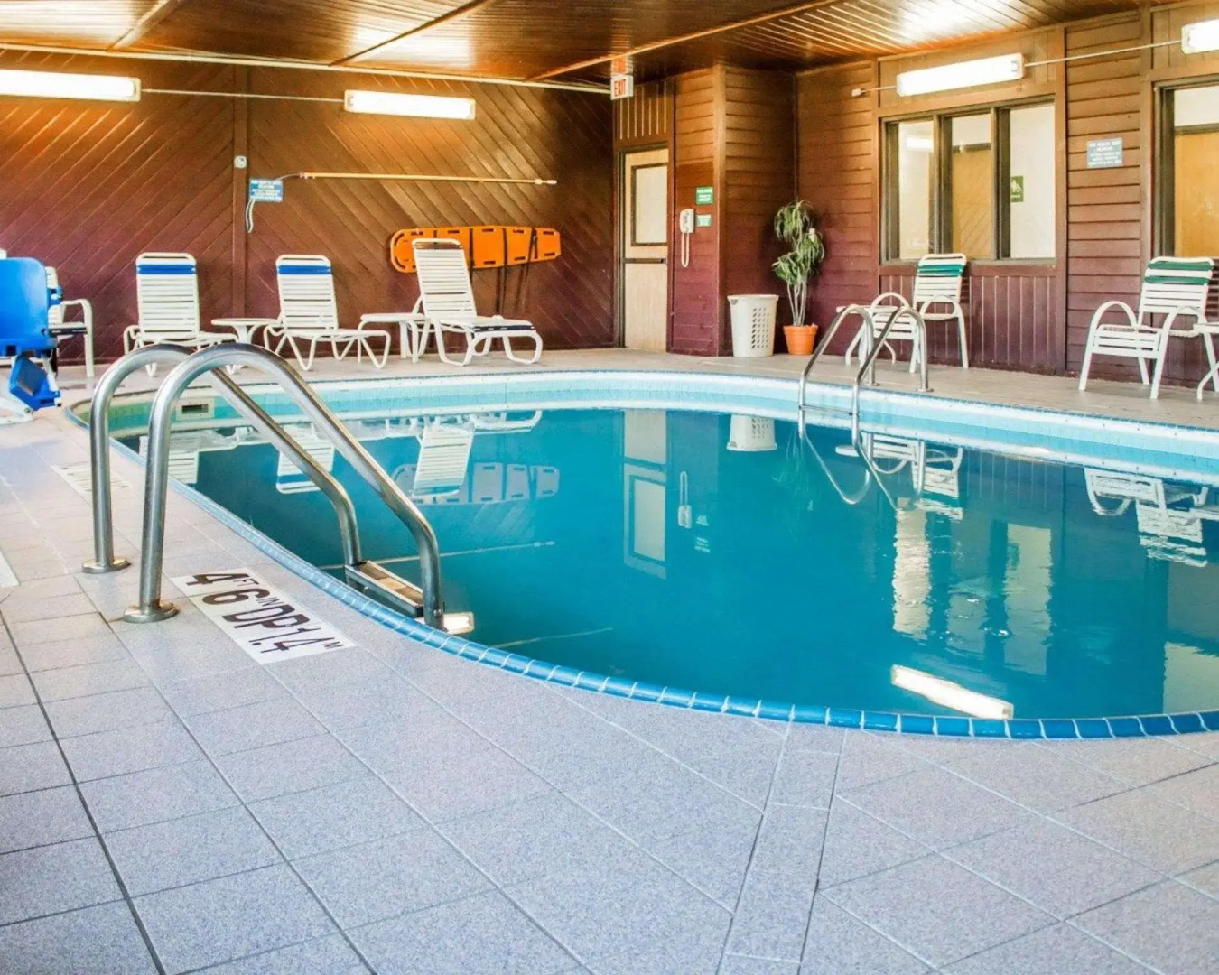 Quality Inn & Suites Green Bay - Ashwaubenon