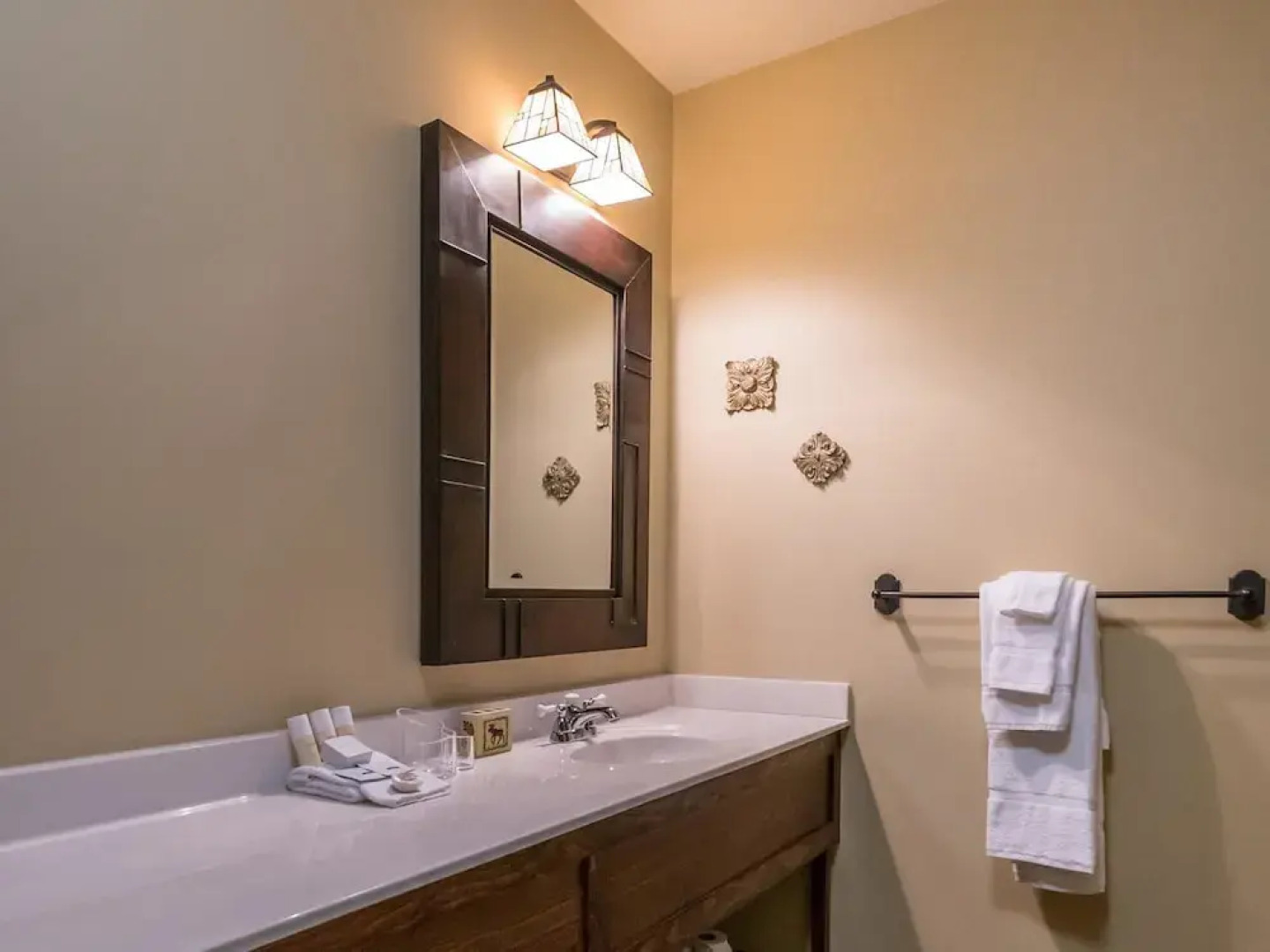 3 Br: Soaring Eagle 201