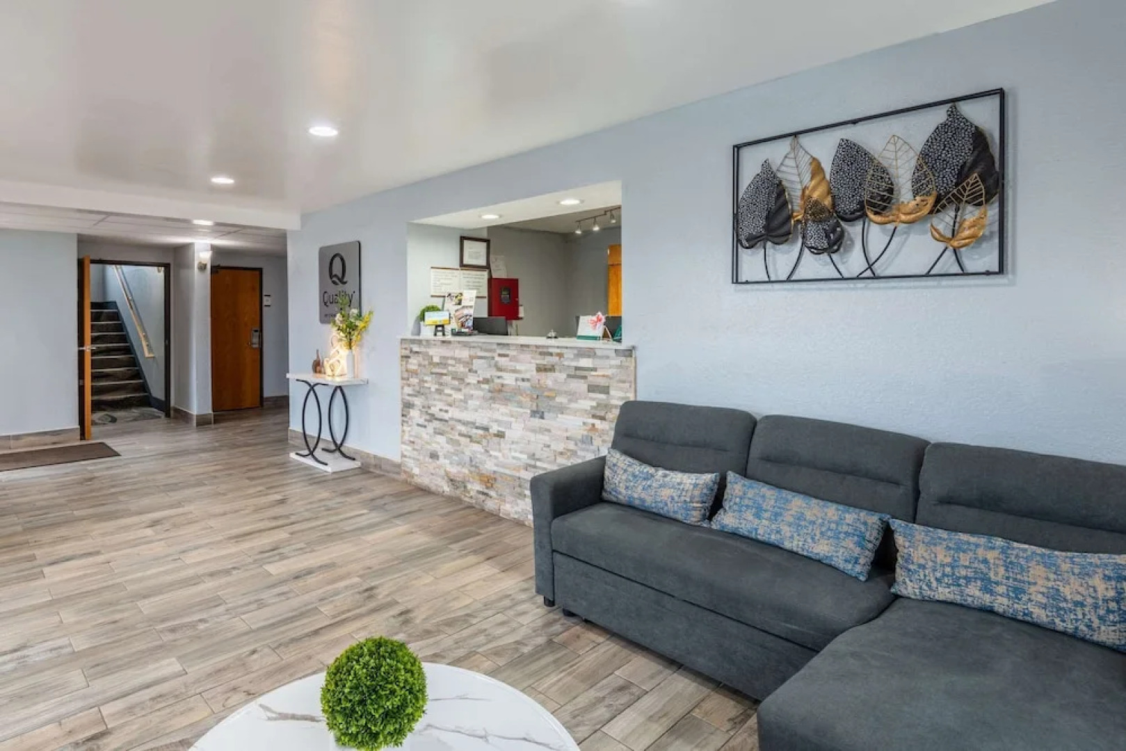 Super 8 Oneida Verona