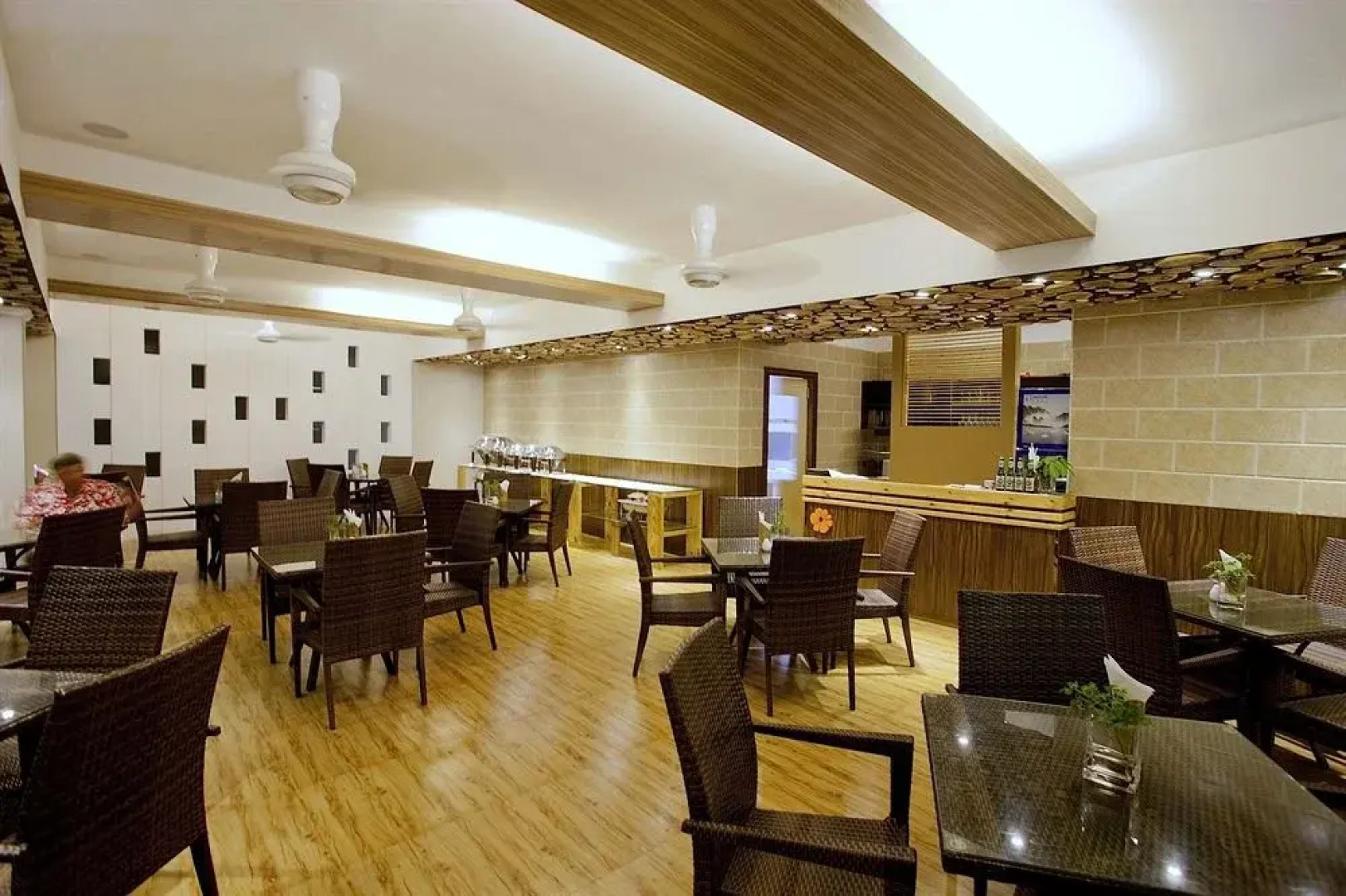 Kaani Beach Hotel