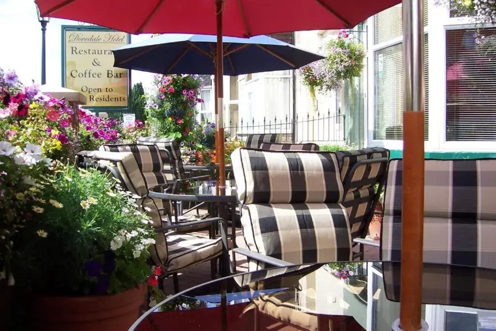 Dovedale Hotel