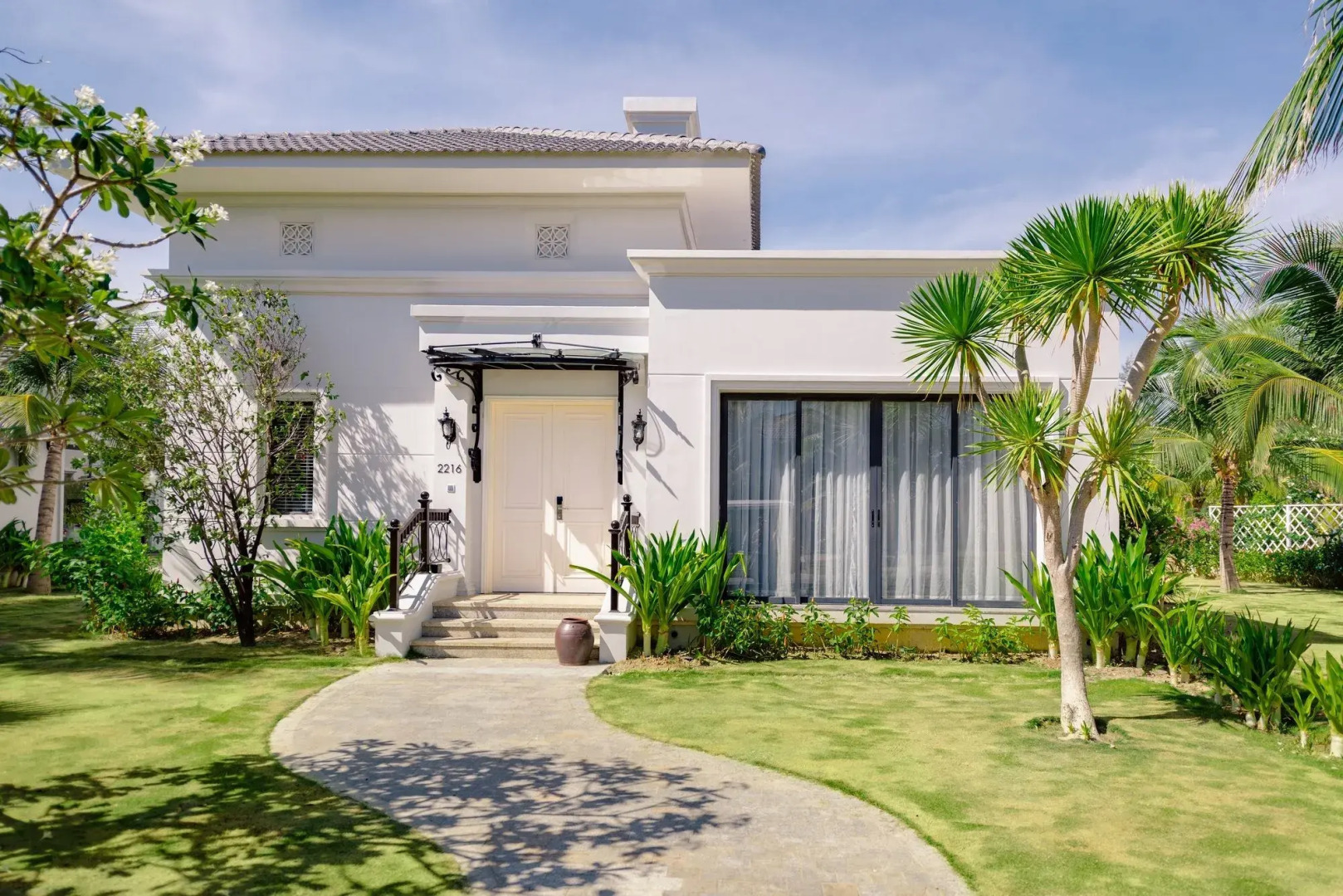 Nha Trang Marriott Resort & Spa, Hon Tre Island