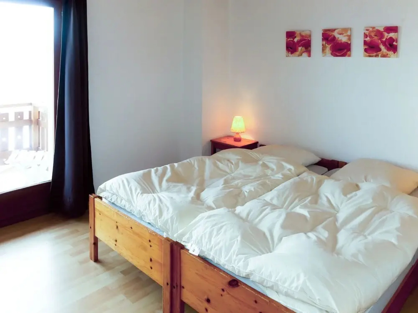 Fuchsia Vex in Vex With 4 Bedrooms and 3 Bathrooms