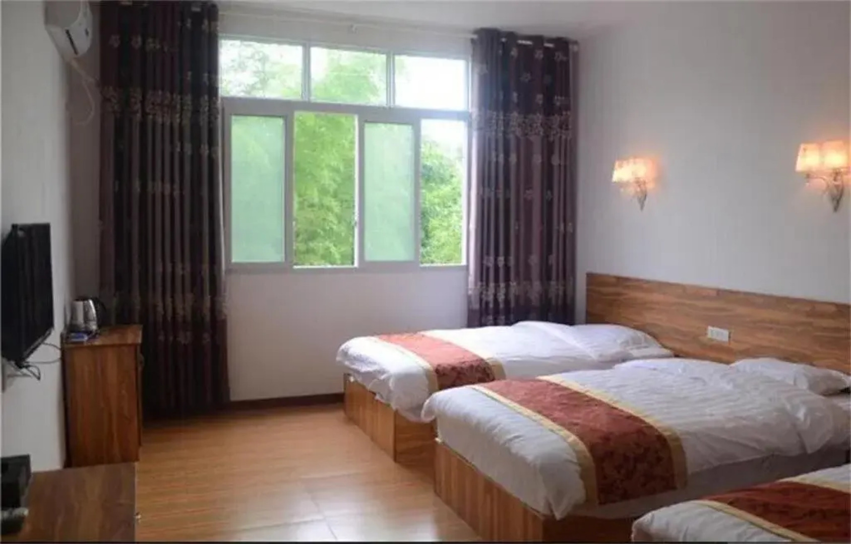 Mountain Bowang Natural Holiday Hotel