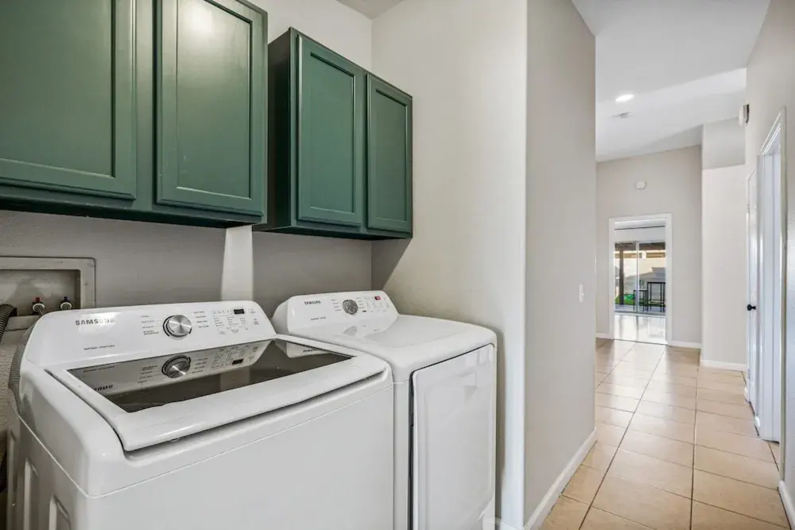 Alligator Vacation Home